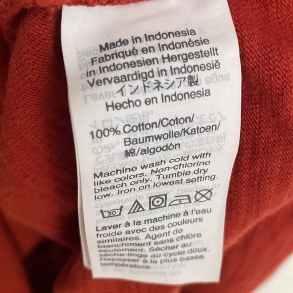 (A7) Madewell raw edge Henley tee, Burnt Orange/Rust in color, Size Small - Picture 7 of 11